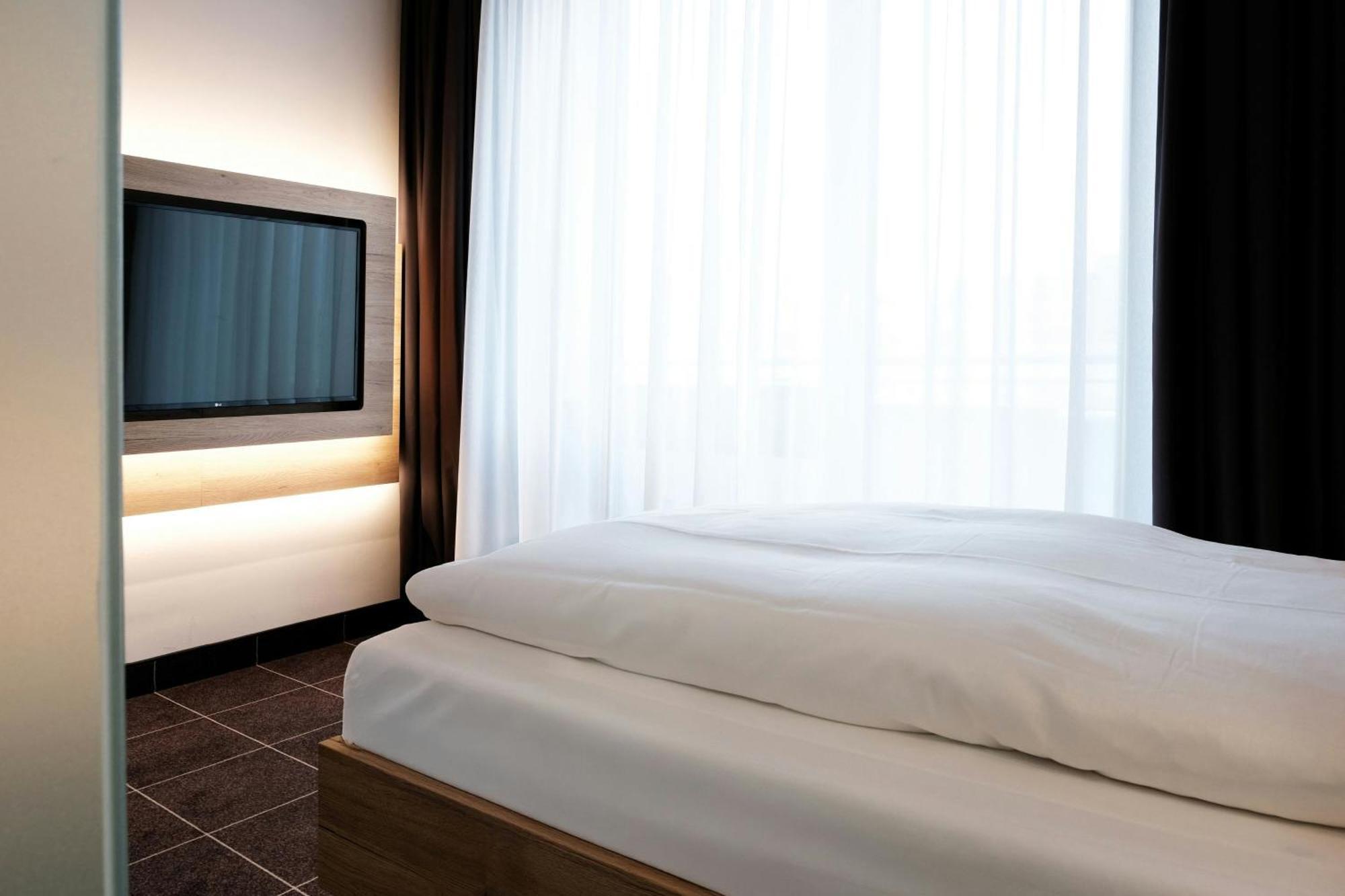 Four Ratingen Dusseldorf Airport Hotel Kültér fotó